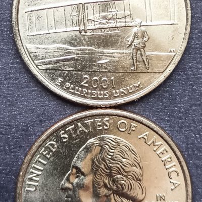 Moeda Estados Unidos da América - Km319 - Quarter Dólar - 2001D - Estados - North Carolina